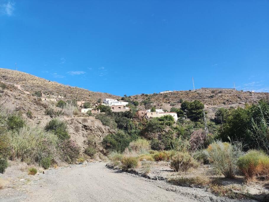 Casa En El Valle De Guainosaltos Adra Eksteriør billede